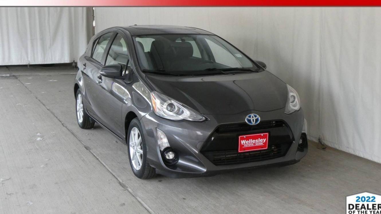 TOYOTA PRIUS C 2015 JTDKDTB31F1088419 image